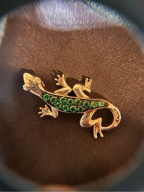 Sterling Silver Lizard Pendant with Emeralds and Diamonds - Kay Jewelers